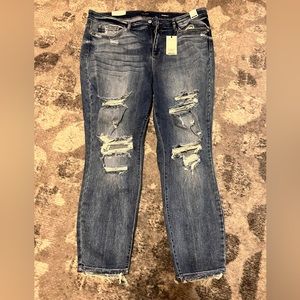 NWT Judy Blue Mid Rise Boyfriend Fit Size 20W